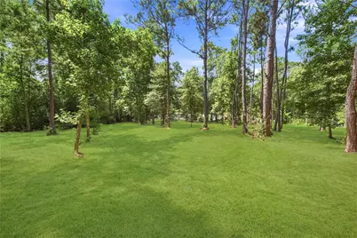 109 County Road 3793, Cleveland, TX 77328 - Photo 33