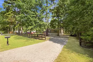 109 County Rd 3793, Cleveland, TX 77328 - Photo 1