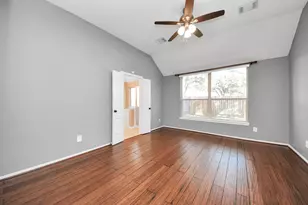 10118 Heron Meadows Dr, Houston, TX 77095 - Photo 15