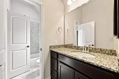 3923 Pebble Heights Lane, Sugar Land, TX 77479 - Photo 35