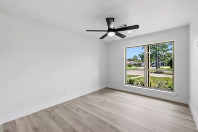 5927 Beaudry Drive, Houston, TX 77035 - Photo 29