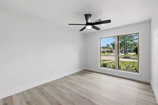 5927 Beaudry Dr, Houston, TX 77035 - Photo 29