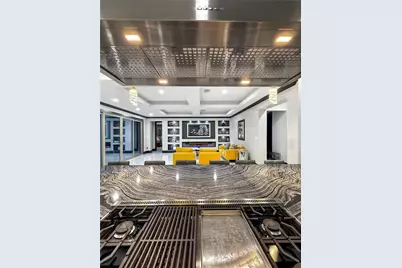 12402 Pepper Creek Lane, Pearland, TX 77584 - Photo 11