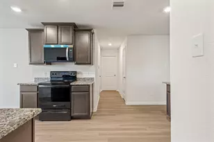 15231 Central Lakes Dr, Humble, TX 77396 - Photo 17