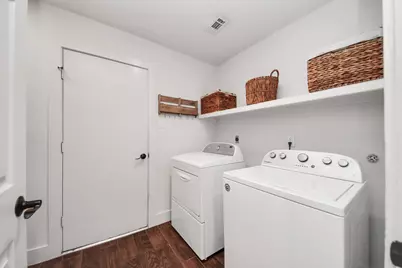 3 Hidden Deer Corner Court, The Woodlands, TX 77381 - Photo 19