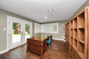 3 Hidden Deer Corner Ct, The Woodlands, TX 77381 - Photo 17