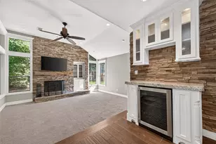 3 Hidden Deer Corner Ct, The Woodlands, TX 77381 - Photo 19