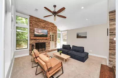 3 Hidden Deer Corner Court, The Woodlands, TX 77381 - Photo 13