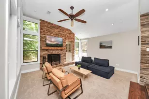3 Hidden Deer Corner Ct, The Woodlands, TX 77381 - Photo 13