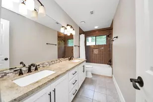 3 Hidden Deer Corner Ct, The Woodlands, TX 77381 - Photo 37