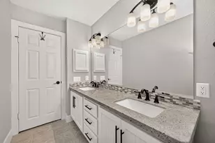 3 Hidden Deer Corner Ct, The Woodlands, TX 77381 - Photo 41