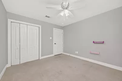 3 Hidden Deer Corner Court, The Woodlands, TX 77381 - Photo 39