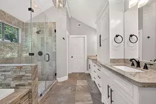 3 Hidden Deer Corner Ct, The Woodlands, TX 77381 - Photo 31