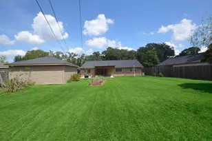 5127 Hummingbird St, Houston, TX 77035 - Photo 27