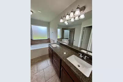 24127 Auburn Woods Court, Porter, TX 77365 - Photo 17