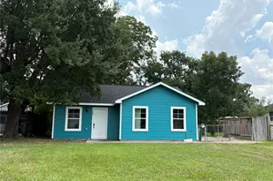 1108 Jackson Ave, Pasadena, TX 77506 - Photo 1