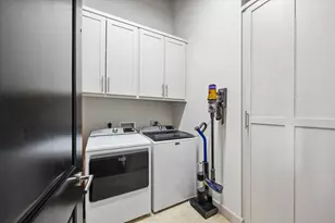 1111 Studewood St, Houston, TX 77008 - Photo 9