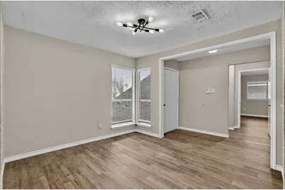 141 W Woodstock Circle Drive, The Woodlands, TX 77381 - Photo 19
