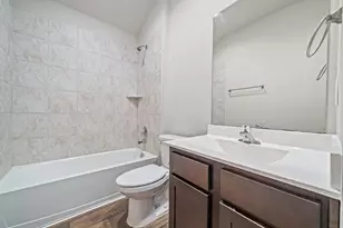 4315 Isoletta Ct, Katy, TX 77449 - Photo 9