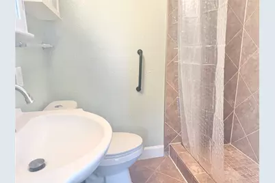 212 South Street, Baytown, TX 77520 - Photo 21