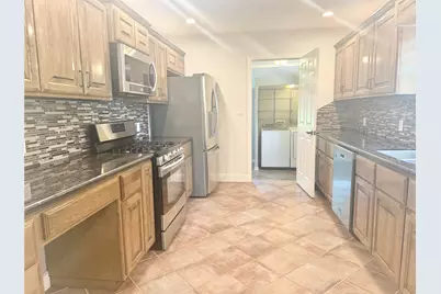 212 South Street, Baytown, TX 77520 - Photo 13