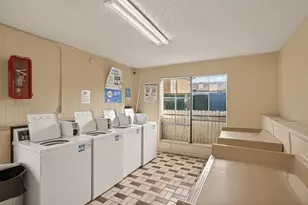 1516 Bay Area Blvd, Houston, TX 77058 - Photo 23