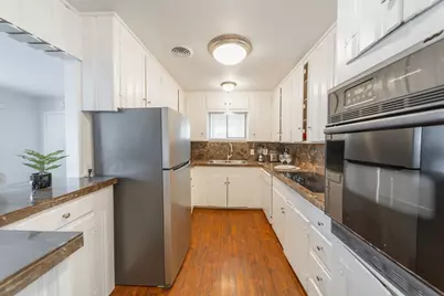 4723 Merwin Street, Houston, TX 77027 - Photo 9