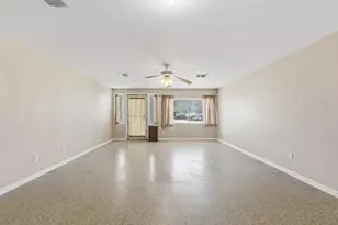 313 Grand Ave, Bacliff, TX 77518 - Photo 9