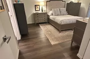 10049 Westpark Dr, Houston, TX 77042 - Photo 7