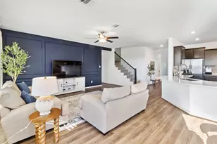 15318 Spring Lake Ave, Mont Belvieu, TX 77523 - Photo 15