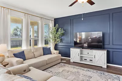 15318 Spring Lake Avenue, Mont Belvieu, TX 77523 - Photo 13