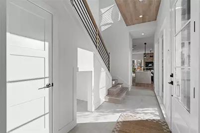 314 E 35th Street, Houston, TX 77018 - Photo 5