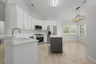 7822 Mary Katheryn's Crossing, Conroe, TX 77304 - Photo 11