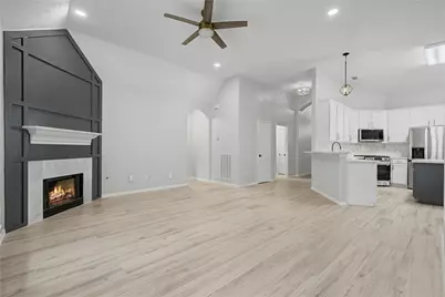 7822 Mary Katheryns Crossing, Conroe, TX 77304 - Photo 9