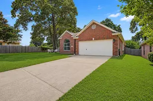 7822 Mary Katheryn's Crossing, Conroe, TX 77304 - Photo 3