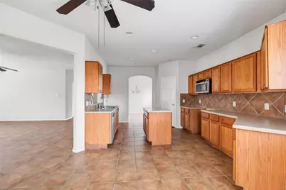 18203 Maple Arbor Court, Cypress, TX 77429 - Photo 9