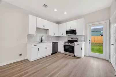 5523 Haight Street #B, Houston, TX 77028 - Photo 7