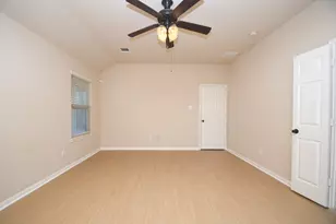 10015 Bitternut Hickory Ln, Tomball, TX 77375 - Photo 21
