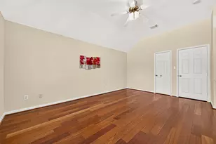 1711 Emma Cove Ct, Sugar Land, TX 77479 - Photo 33