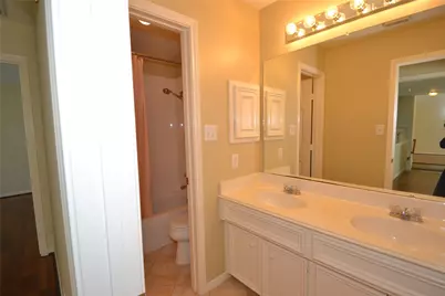 1711 Emma Cove Court, Sugar Land, TX 77479 - Photo 31