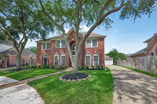 1711 Emma Cove Ct, Sugar Land, TX 77479 - Photo 3
