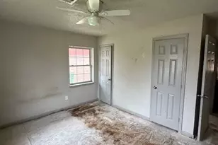 9122 Laura Koppe Rd, Houston, TX 77078 - Photo 9