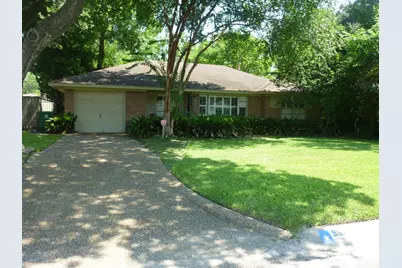 9626 Long Branch Lane, Houston, TX 77055 - Photo 1