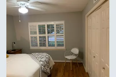 9626 Long Branch Lane, Houston, TX 77055 - Photo 13