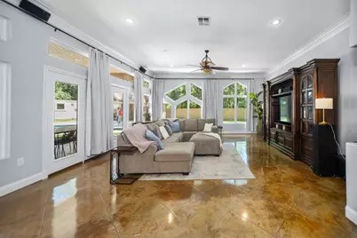 205 Twin Creek Street, Lufkin, TX 75904 - Photo 15