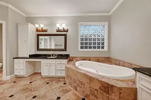 5426 Lampasas St, Houston, TX 77056 - Photo 31