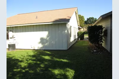 6333 Northway Drive, Houston, TX 77084 - Photo 3