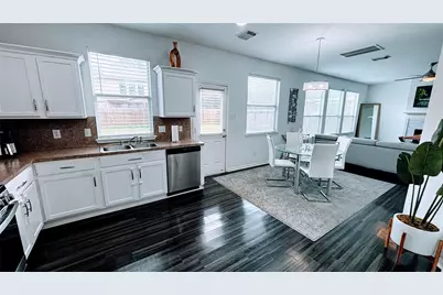 6810 Enchanted Crest Drive, Katy, TX 77449 - Photo 11