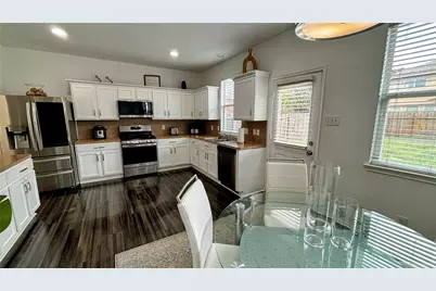 6810 Enchanted Crest Drive, Katy, TX 77449 - Photo 13