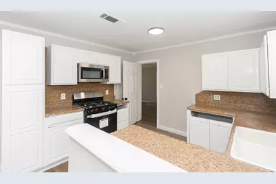 2523 S Broadway Street, La Porte, TX 77571 - Photo 7